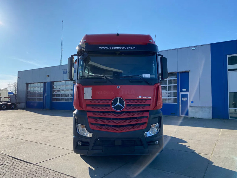 Mercedes-Benz Actros 1945 / StreamSpace / Hydraulic / Automatic - Trekkvogn: bilde 2 Mercedes-Benz Actros 1945 / StreamSpace / Hydraulic / Automatic - Trekkvogn: bilde 2