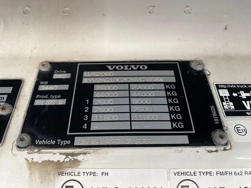 Trekkvogn Volvo FH 12.420 6X2 / Steering Axle / 2x Tank / Euro 5: bilde 11