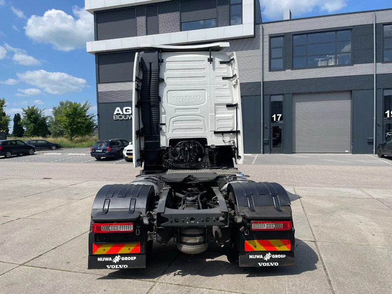 Volvo FH 13.500 Globetrotter XL / I-parkCool / 2x Tank - Trekkvogn: bilde 5 Volvo FH 13.500 Globetrotter XL / I-parkCool / 2x Tank - Trekkvogn: bilde 5