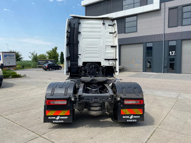 Volvo FH 13.500 Globetrotter XL / I-parkCool / Alcoa / 2x Tank - Trekkvogn: bilde 5 Volvo FH 13.500 Globetrotter XL / I-parkCool / Alcoa / 2x Tank - Trekkvogn: bilde 5