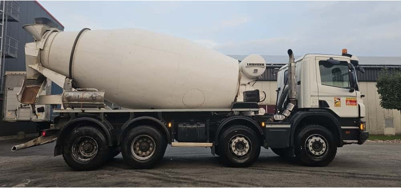 Scania P410 Mixer 9m3 LIEBHERR - Betongbil: bilde 4 Scania P410 Mixer 9m3 LIEBHERR - Betongbil: bilde 4
