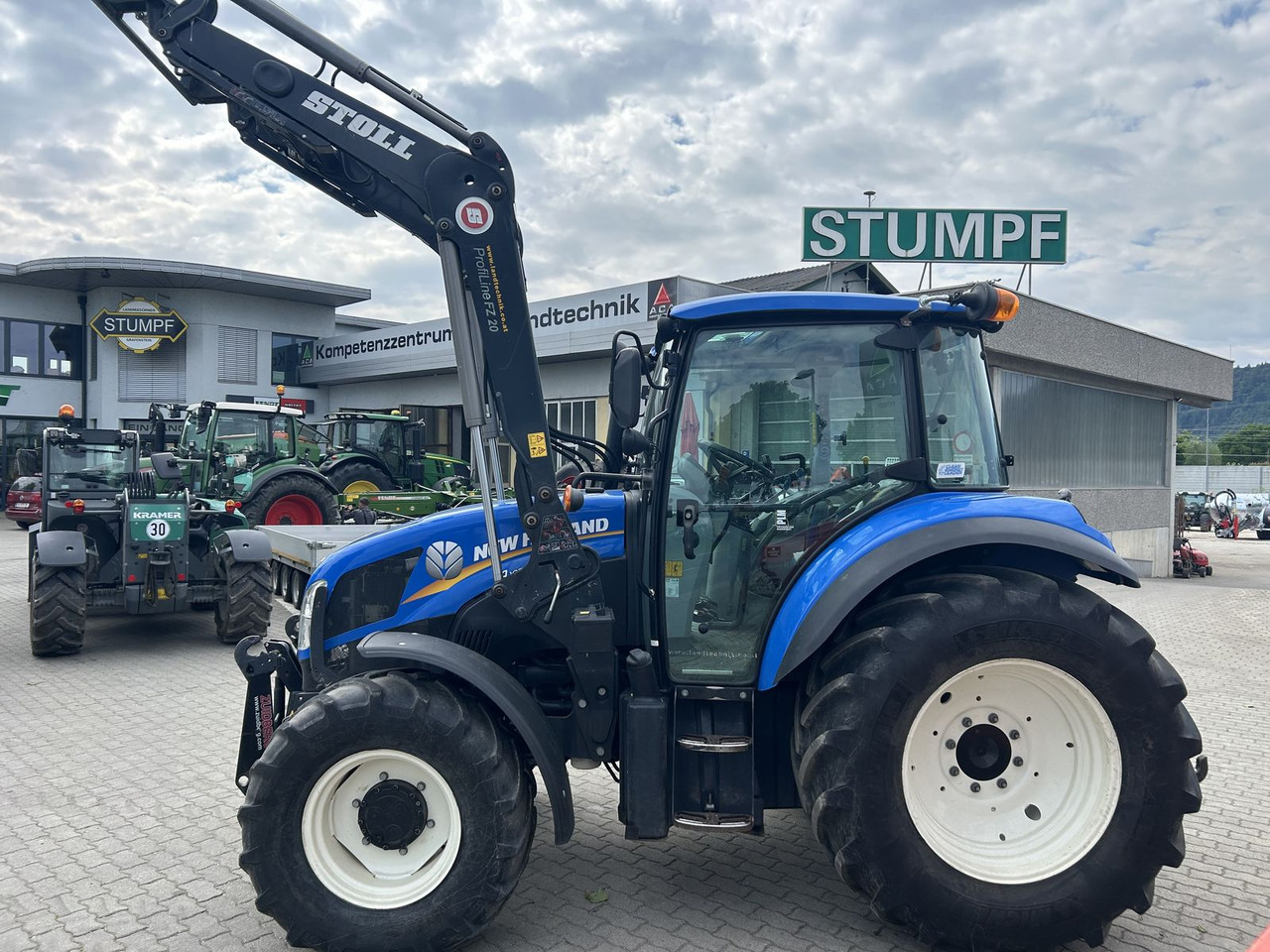 New Holland T4.105 - Traktor: bilde 4 New Holland T4.105 - Traktor: bilde 4