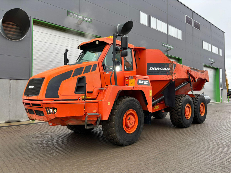 Doosan DA 30 - Rammestyrt dumper: bilde 1 Doosan DA 30 - Rammestyrt dumper: bilde 1