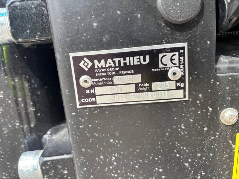 Mathieu MC-210 Azura Flex Street Sweeper - Feiebil: bilde 5 Mathieu MC-210 Azura Flex Street Sweeper - Feiebil: bilde 5