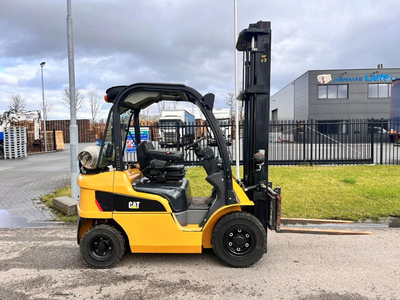 Caterpillar GP25N - Gasstruck: bilde 1 Caterpillar GP25N - Gasstruck: bilde 1