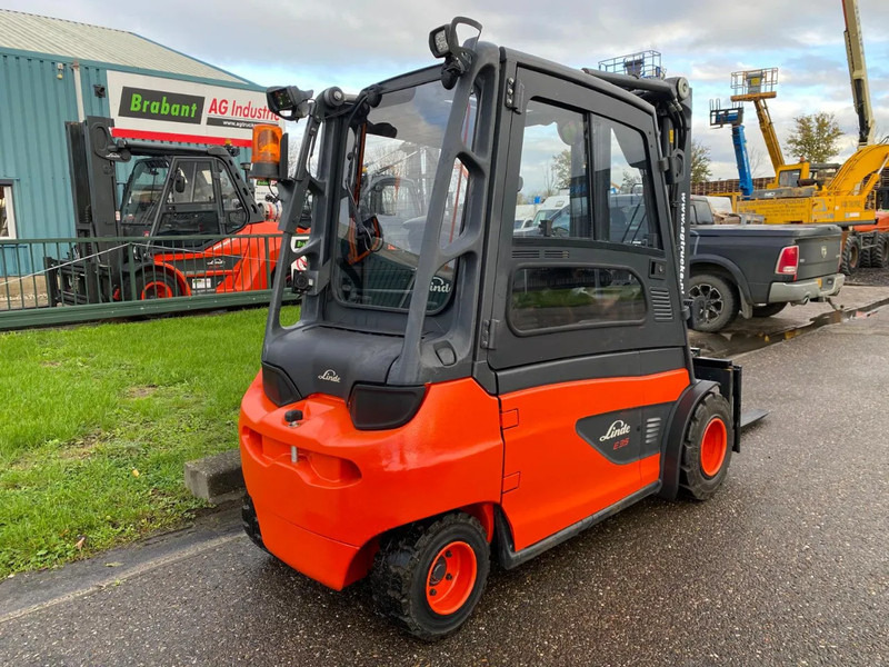 Linde E35L-01 - El-truck: bilde 5 Linde E35L-01 - El-truck: bilde 5