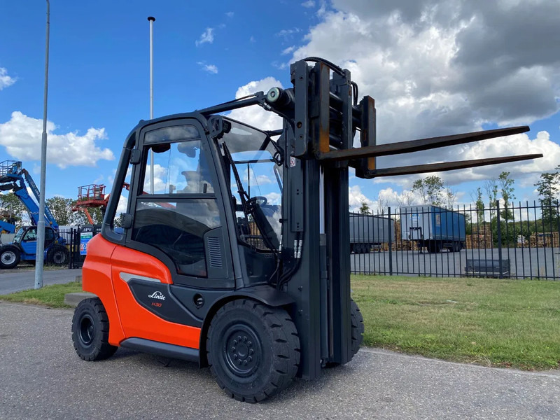 Linde H30D-01 - Dieseltruck: bilde 1 Linde H30D-01 - Dieseltruck: bilde 1
