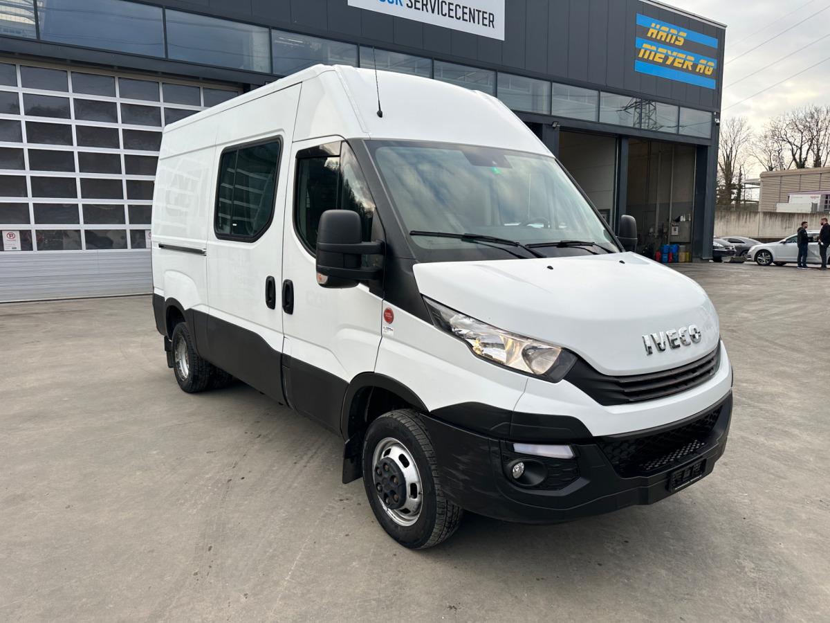 IVECO 35C18V Daily Servicewagen Sortimo - Kassebil: bilde 3 IVECO 35C18V Daily Servicewagen Sortimo - Kassebil: bilde 3