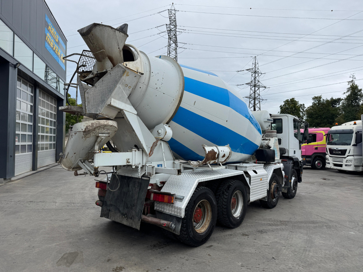 IVECO 440 Cursor 8x4 Liebherr - Betongbil: bilde 5 IVECO 440 Cursor 8x4 Liebherr - Betongbil: bilde 5