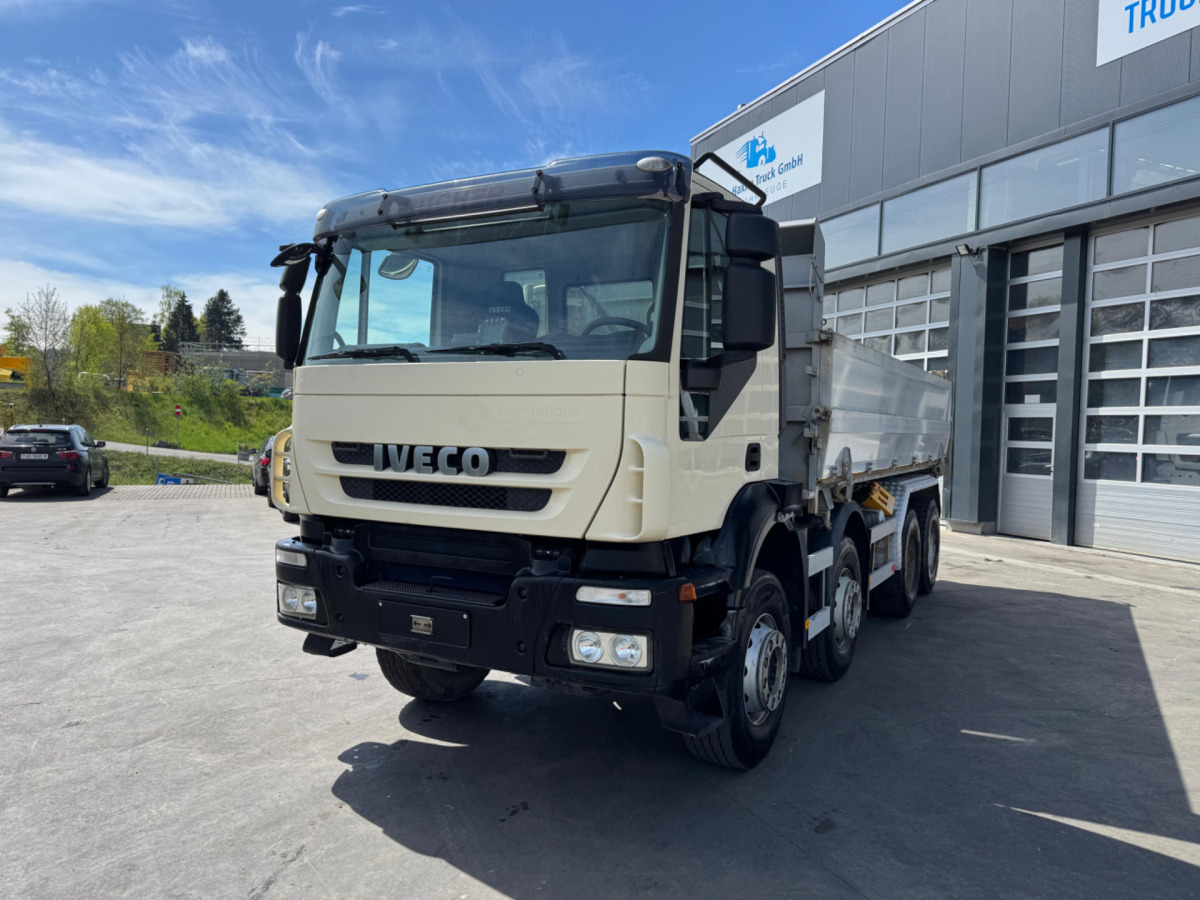 IVECO Trakker 450 8x4 - Tippbil: bilde 2 IVECO Trakker 450 8x4 - Tippbil: bilde 2