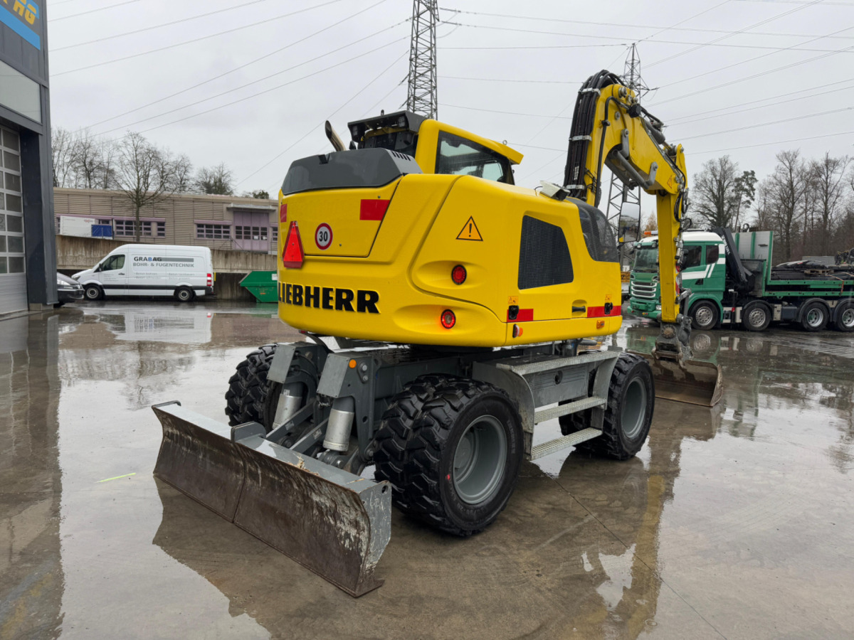 LIEBHERR 910 Compact Litronic Powertilt - Hjulgraver: bilde 4 LIEBHERR 910 Compact Litronic Powertilt - Hjulgraver: bilde 4