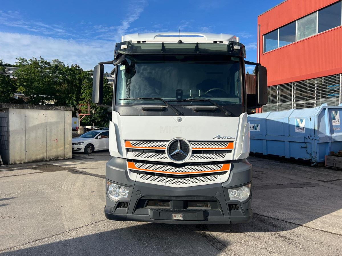 MERCEDES 4x Antos 1843 4x2 Kühler - Lastebil med kjøl: bilde 2 MERCEDES 4x Antos 1843 4x2 Kühler - Lastebil med kjøl: bilde 2