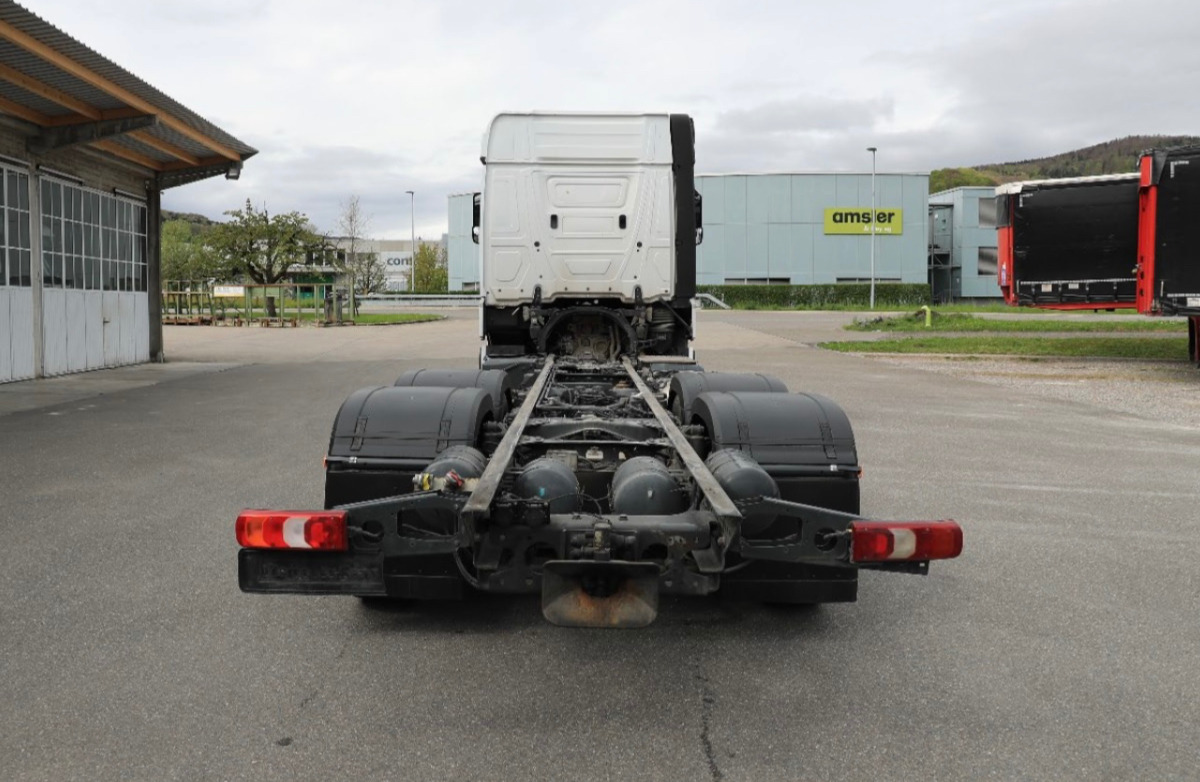 MERCEDES Actros 2548 6x2 - Chassis lastebil: bilde 4 MERCEDES Actros 2548 6x2 - Chassis lastebil: bilde 4