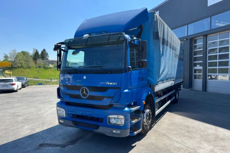 Mercedes-Benz Axor 1833 4x2 - Kapellbil: bilde 1 Mercedes-Benz Axor 1833 4x2 - Kapellbil: bilde 1