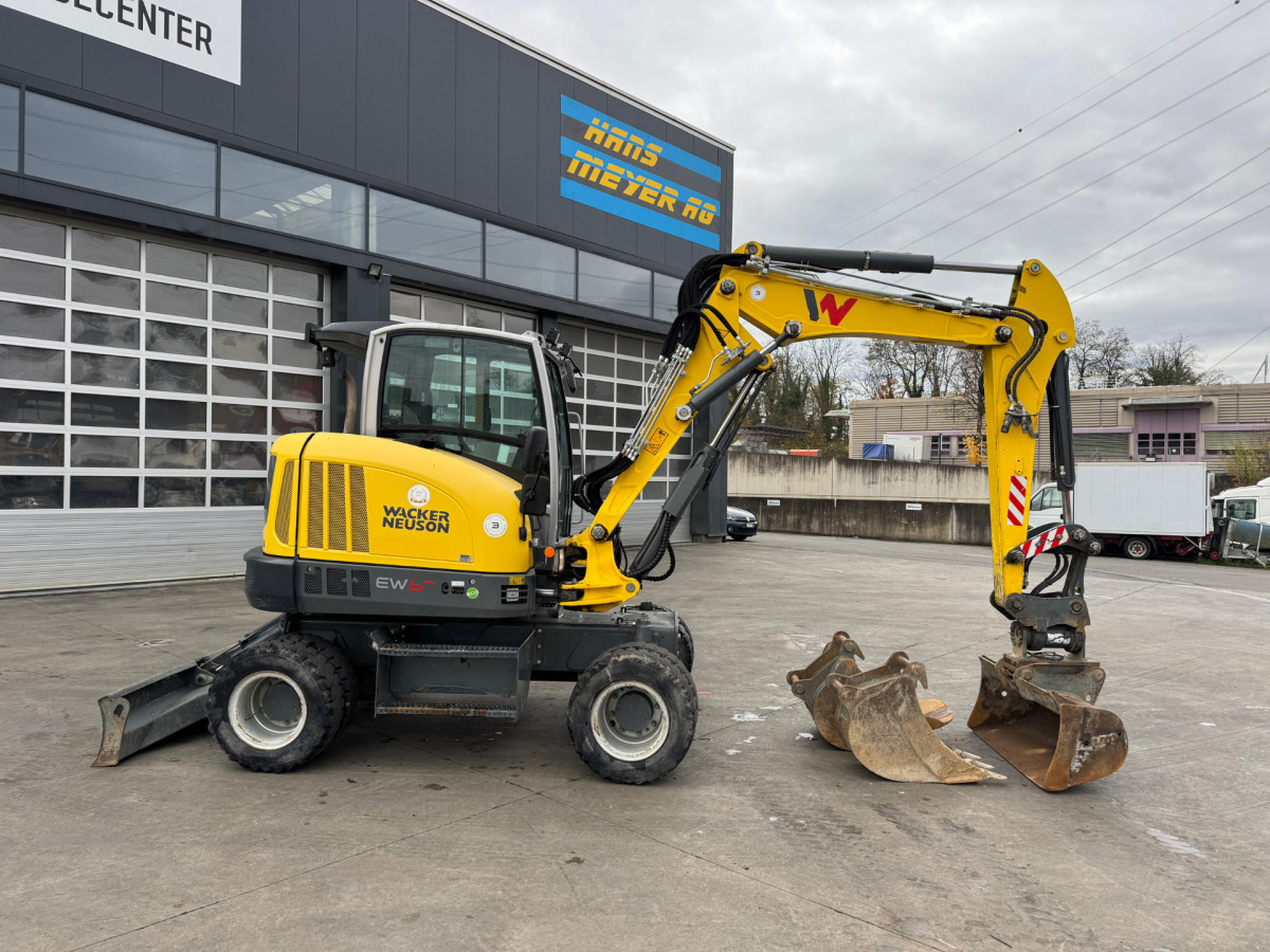 NEUSON EW65 E14-2 Powertilt 3x Schaufeln - Hjulgraver: bilde 3 NEUSON EW65 E14-2 Powertilt 3x Schaufeln - Hjulgraver: bilde 3