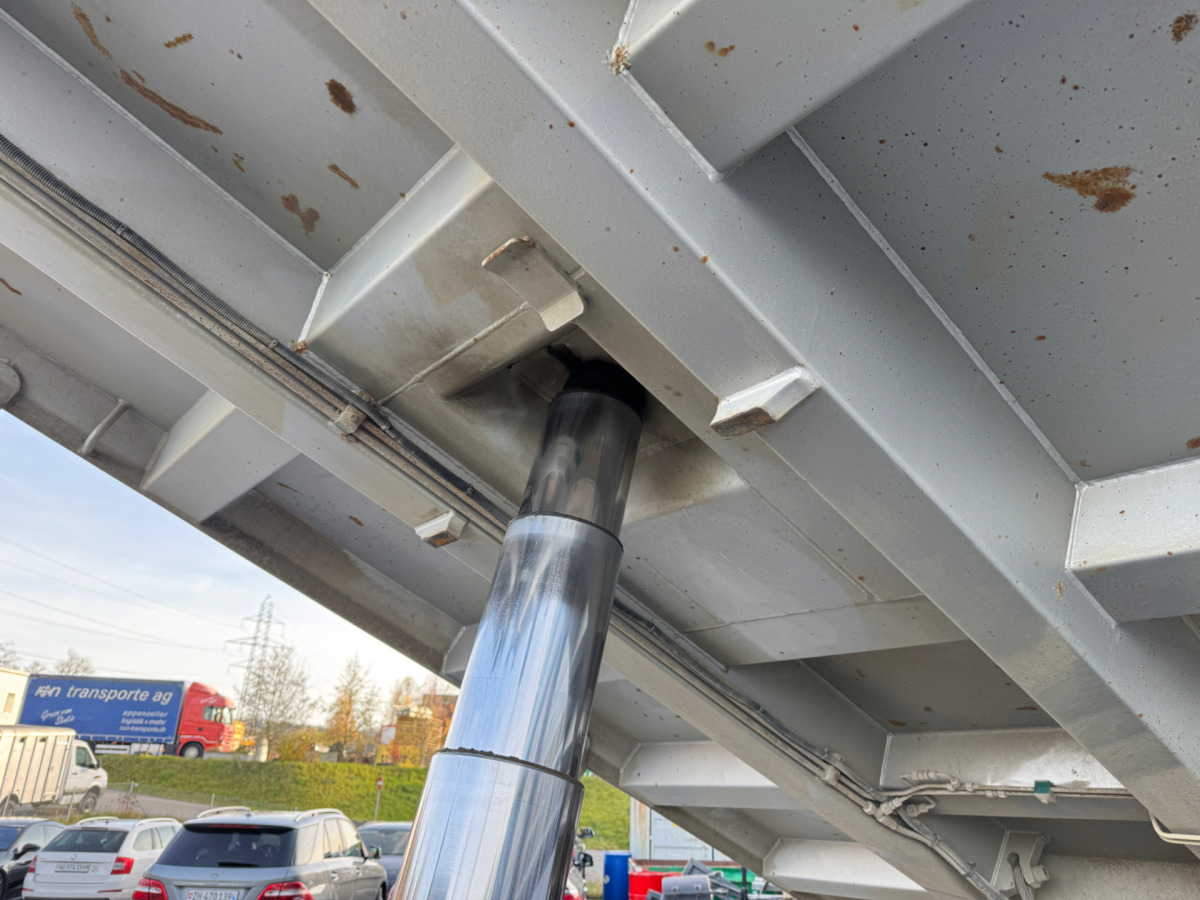 SCANIA G490 10x4 2S Moser - Tippbil: bilde 3 SCANIA G490 10x4 2S Moser - Tippbil: bilde 3