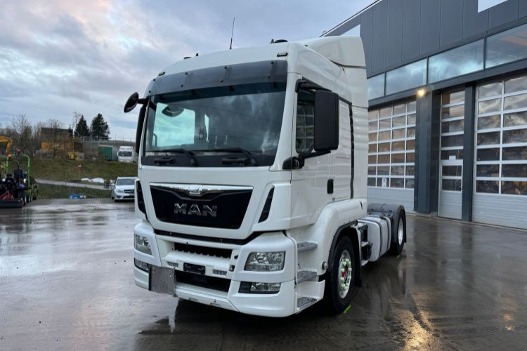 MAN TGS 18.440 ADR Nebenabtrieb Getriebe - Trekkvogn: bilde 1 MAN TGS 18.440 ADR Nebenabtrieb Getriebe - Trekkvogn: bilde 1