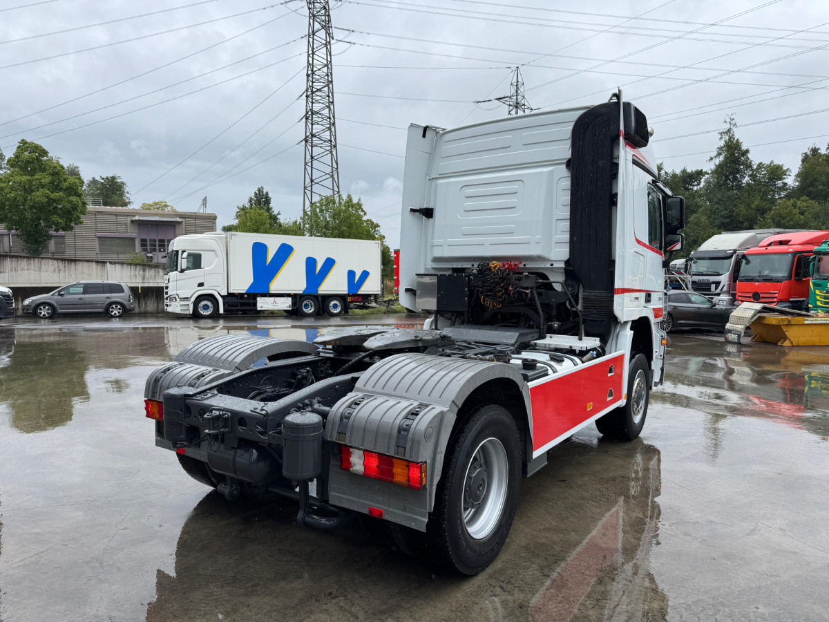 MERCEDES Actros 2044 4x4 - Trekkvogn: bilde 5 MERCEDES Actros 2044 4x4 - Trekkvogn: bilde 5