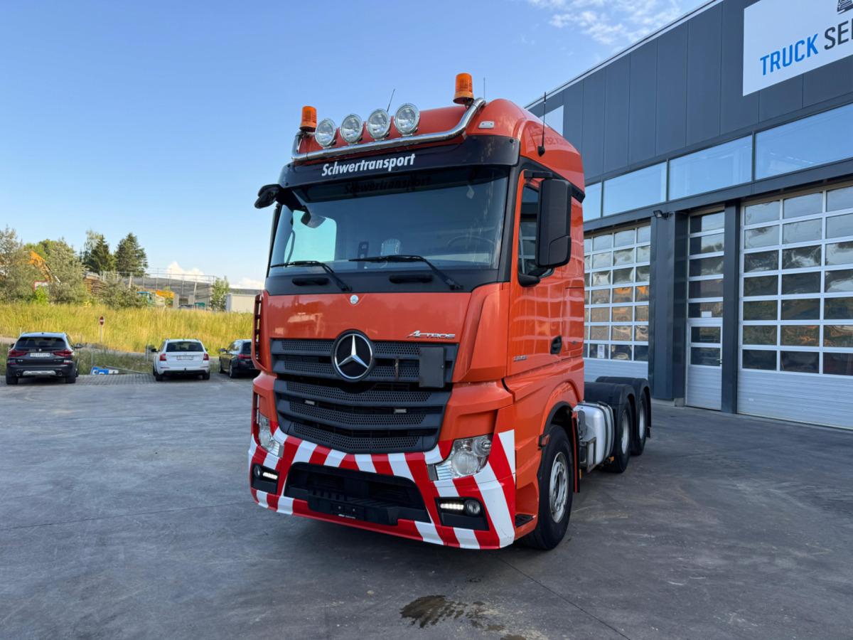 MERCEDES Actros 3358 6x4 120T - Trekkvogn: bilde 1 MERCEDES Actros 3358 6x4 120T - Trekkvogn: bilde 1