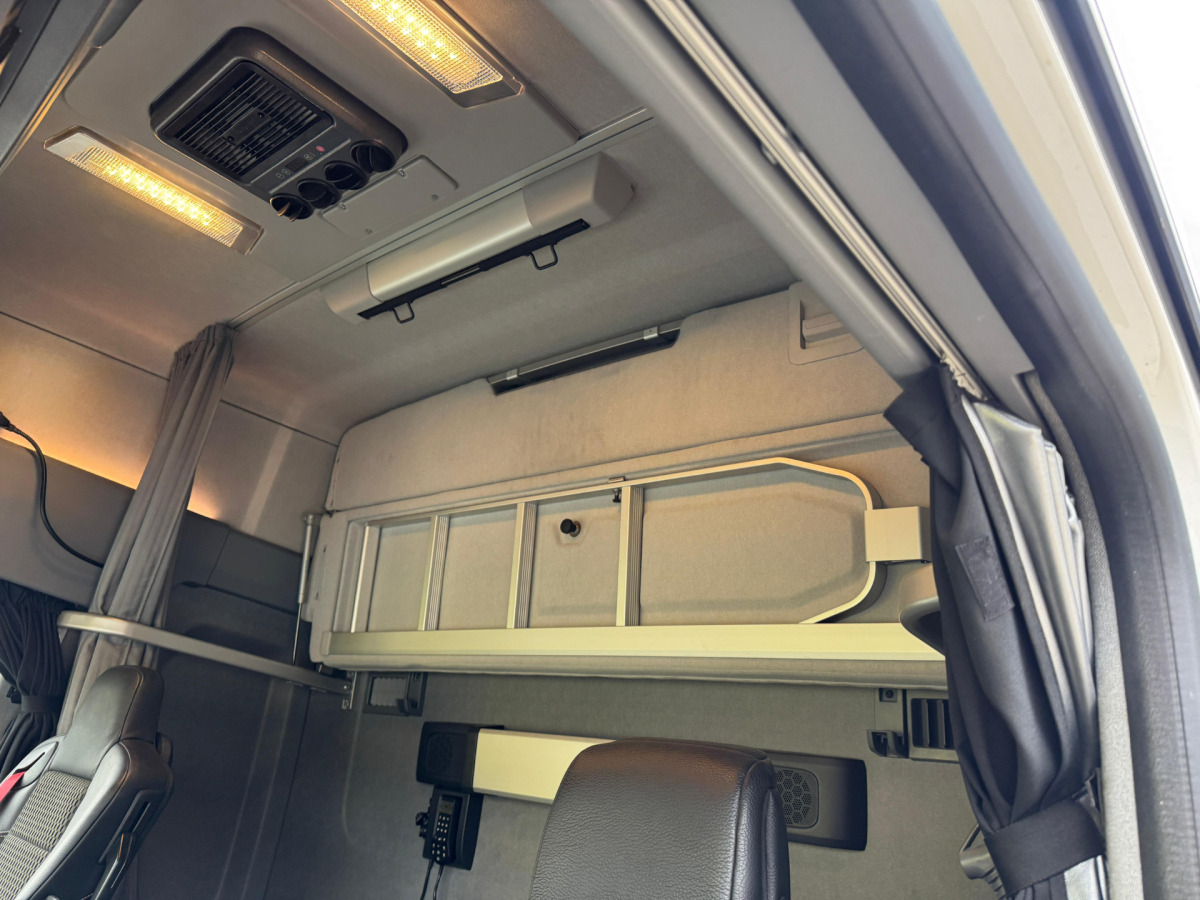 Trekkvogn RENAULT T520 6x2 70.000KG: bilde 13 Trekkvogn RENAULT T520 6x2 70.000KG: bilde 13