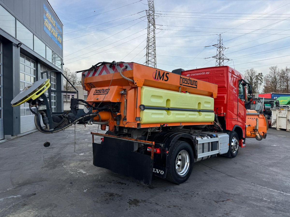 VOLVO FH-460 4x2 Winterdienst/SZM - Trekkvogn: bilde 4 VOLVO FH-460 4x2 Winterdienst/SZM - Trekkvogn: bilde 4