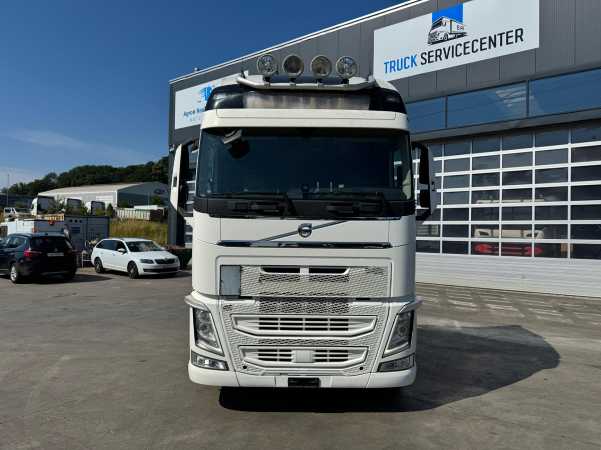 VOLVO FH-460 4x2 XXL - Trekkvogn: bilde 2 VOLVO FH-460 4x2 XXL - Trekkvogn: bilde 2