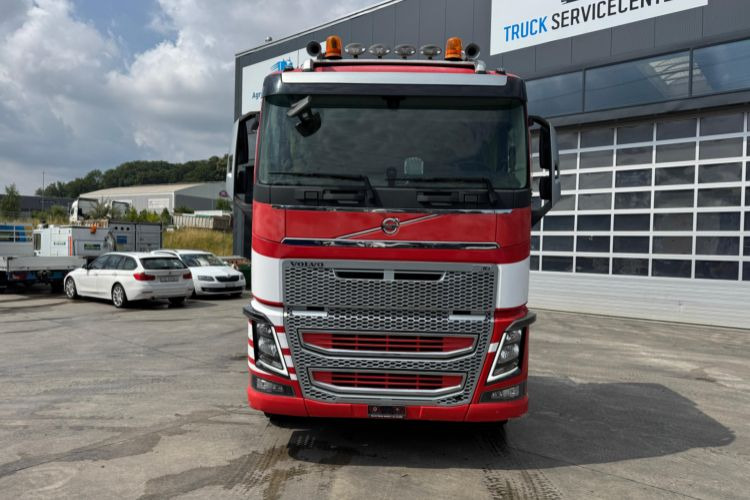 Volvo FH16-650 6x6H - Trekkvogn: bilde 2 Volvo FH16-650 6x6H - Trekkvogn: bilde 2