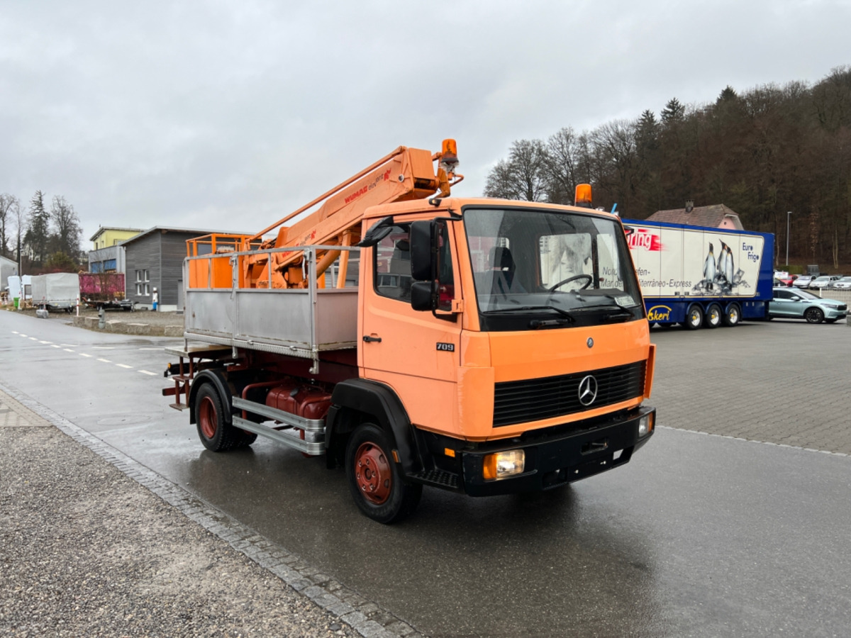 MERCEDES 709 WUMAG GELENKSTEIGER 14M - Utility-/ Spesiell maskin: bilde 2 MERCEDES 709 WUMAG GELENKSTEIGER 14M - Utility-/ Spesiell maskin: bilde 2