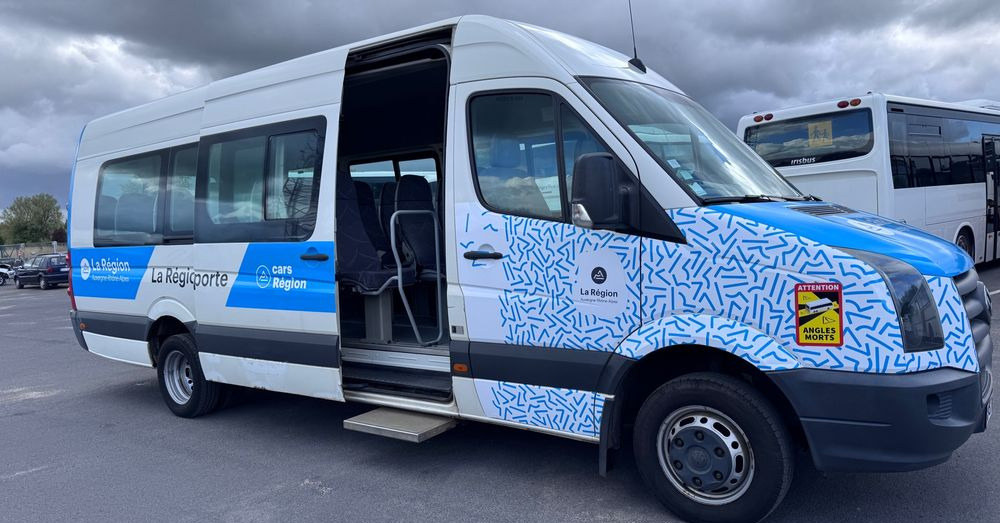 Volkswagen Crafter / 23 miejsca / Cena:67000 zł netto - Annet utstyr: bilde 4 Volkswagen Crafter / 23 miejsca / Cena:67000 zł netto - Annet utstyr: bilde 4