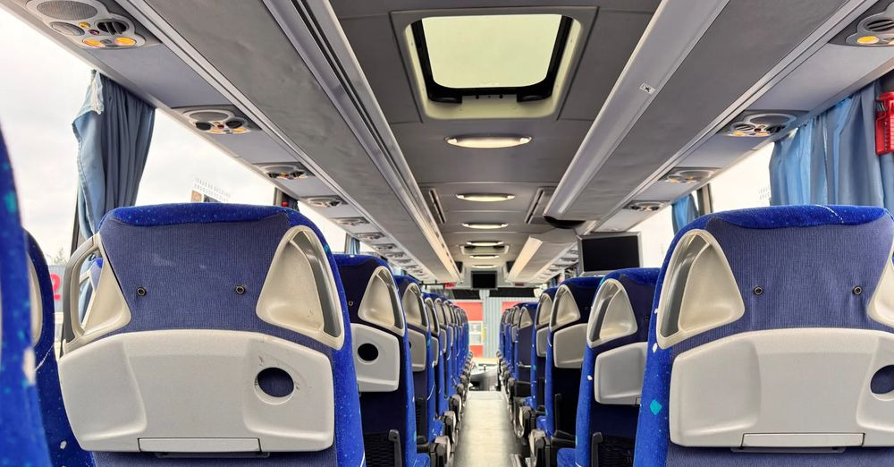 Mercedes-Benz Tourismo RHD / Winda / 59 miejsc / Klima / BRAK WC !!! / cena 353000 zł netto - Turistbuss: bilde 5 Mercedes-Benz Tourismo RHD / Winda / 59 miejsc / Klima / BRAK WC !!! / cena 353000 zł netto - Turistbuss: bilde 5