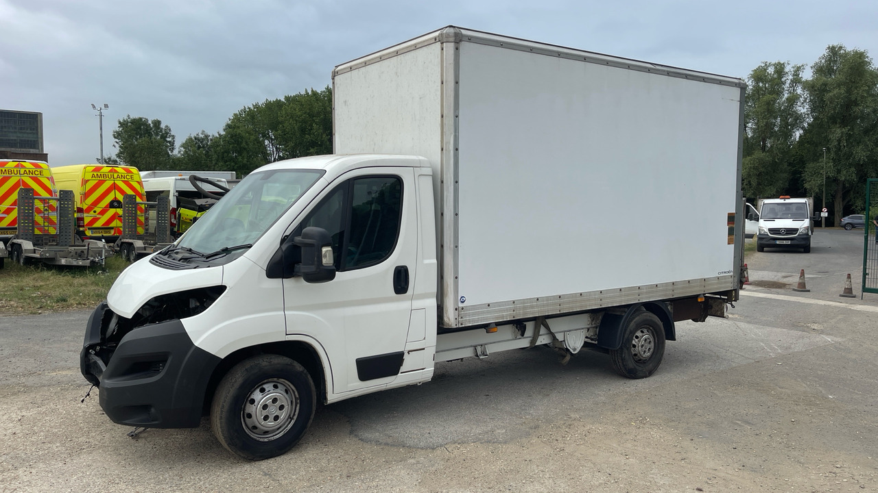 CITROEN RELAY 35 2.0 BLUE HDI 160PS - Varebil med skap: bilde 2 CITROEN RELAY 35 2.0 BLUE HDI 160PS - Varebil med skap: bilde 2