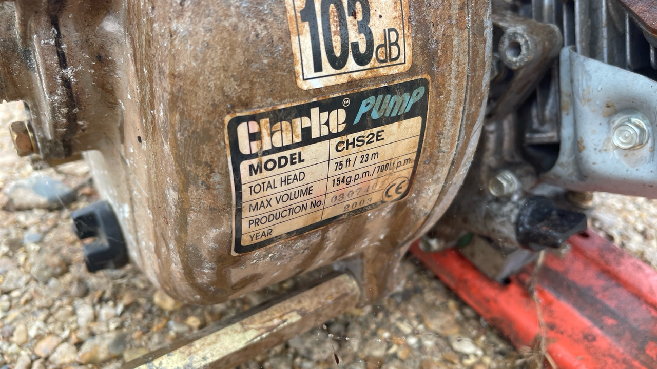 CLARKE CHS2E WATER PUMP - Anleggsmaskiner: bilde 3 CLARKE CHS2E WATER PUMP - Anleggsmaskiner: bilde 3