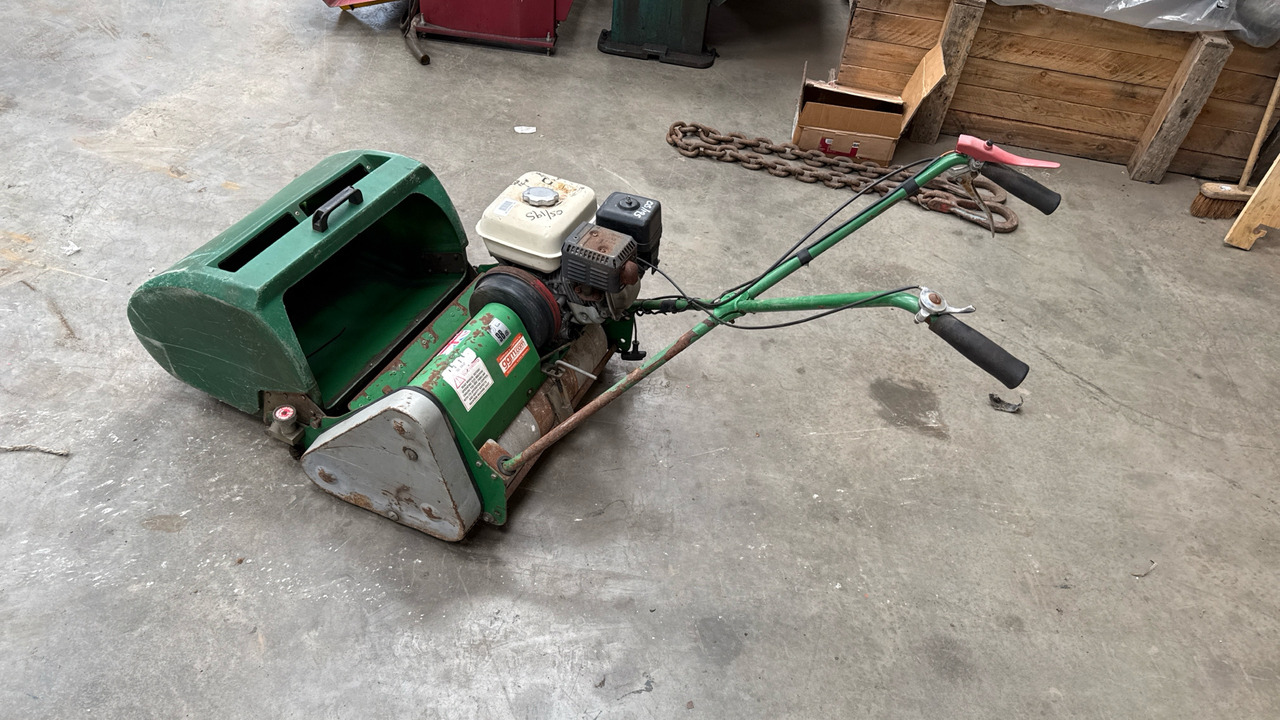 DENNIS FT 510 PEDESTRIAN CYLINDER MOWER WITH 9K UNIT AND GRASS BOX - Gressklipper: bilde 3 DENNIS FT 510 PEDESTRIAN CYLINDER MOWER WITH 9K UNIT AND GRASS BOX - Gressklipper: bilde 3