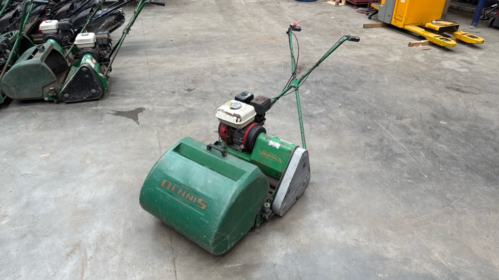 DENNIS FT20 PEDESDTRIAN CYLINDER MOWER, NO UNIT, GRASS BOX - Gressklipper: bilde 4 DENNIS FT20 PEDESDTRIAN CYLINDER MOWER, NO UNIT, GRASS BOX - Gressklipper: bilde 4