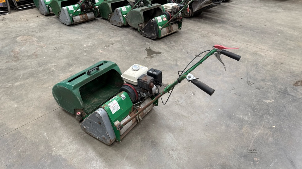 DENNIS FT510 PEDESTRIAN CYLINDER MOWER NO BLADE UNIT, GRASS BOX - Gressklipper: bilde 1 DENNIS FT510 PEDESTRIAN CYLINDER MOWER NO BLADE UNIT, GRASS BOX - Gressklipper: bilde 1