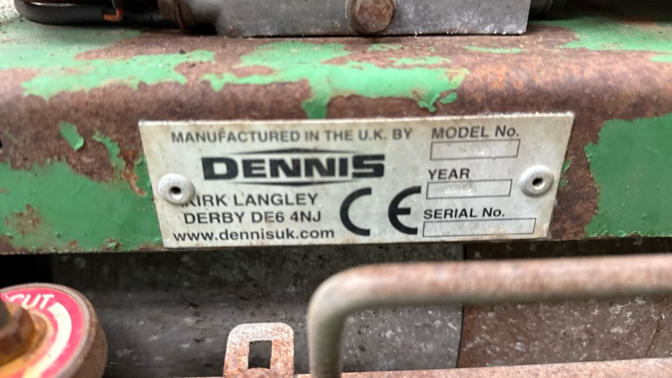 DENNIS FT510 PEDESTRIAN CYLINDER MOWER WITH 5K UNIT AND GRASS BOX - Gressklipper: bilde 5 DENNIS FT510 PEDESTRIAN CYLINDER MOWER WITH 5K UNIT AND GRASS BOX - Gressklipper: bilde 5