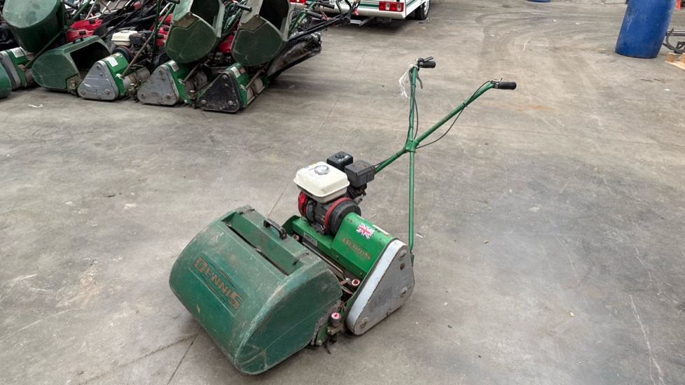 DENNIS FT510 PEDESTRIAN CYLINDER MOWER WITH 5K UNIT AND GRASS BOX - Gressklipper: bilde 3 DENNIS FT510 PEDESTRIAN CYLINDER MOWER WITH 5K UNIT AND GRASS BOX - Gressklipper: bilde 3