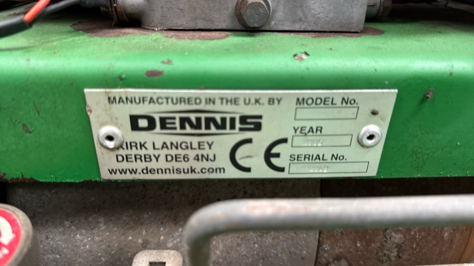 DENNIS FT510 PEDESTRIAN CYLINDER MOWER WITH 5K UNIT AND GRASS BOX - Gressklipper: bilde 5 DENNIS FT510 PEDESTRIAN CYLINDER MOWER WITH 5K UNIT AND GRASS BOX - Gressklipper: bilde 5