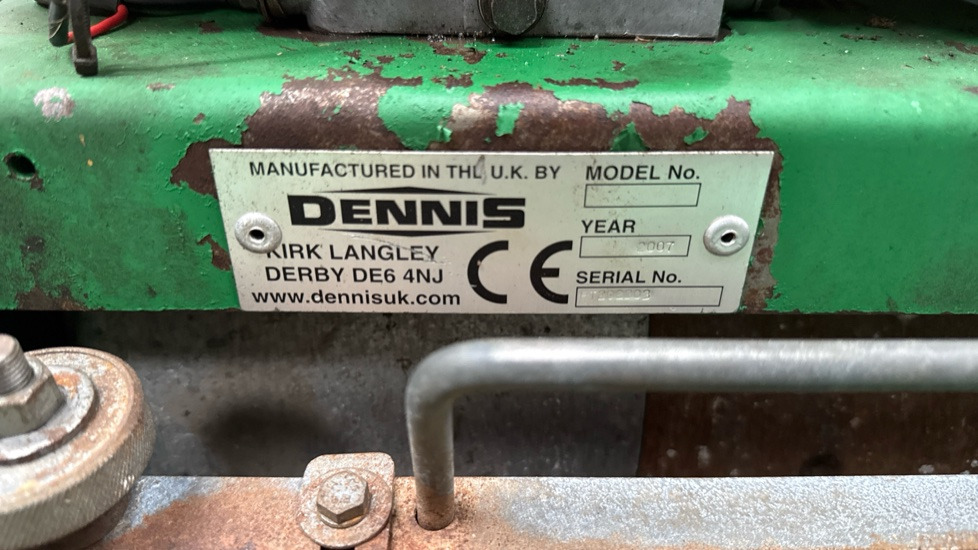 DENNIS FT510 PEDESTRIAN CYLINDER MOWER WITH 5K UNIT AND GRASS BOX - Gressklipper: bilde 5 DENNIS FT510 PEDESTRIAN CYLINDER MOWER WITH 5K UNIT AND GRASS BOX - Gressklipper: bilde 5