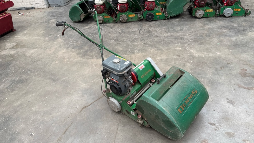 DENNIS FT510 PEDESTRIAN CYLINDER MOWER WITH 5K UNIT & GRASS BOX - Anleggsmaskiner: bilde 2 DENNIS FT510 PEDESTRIAN CYLINDER MOWER WITH 5K UNIT & GRASS BOX - Anleggsmaskiner: bilde 2