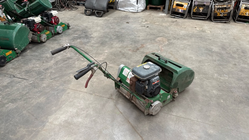 DENNIS FT510 PEDESTRIAN CYLINDER MOWER WITH 5K UNIT & GRASS BOX - Anleggsmaskiner: bilde 3 DENNIS FT510 PEDESTRIAN CYLINDER MOWER WITH 5K UNIT & GRASS BOX - Anleggsmaskiner: bilde 3