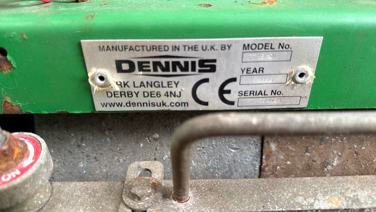 DENNIS FT510 PEDESTRIAN CYLINDER MOWER WITH 9K UNIT AND GRASS BOX - Gressklipper: bilde 5 DENNIS FT510 PEDESTRIAN CYLINDER MOWER WITH 9K UNIT AND GRASS BOX - Gressklipper: bilde 5