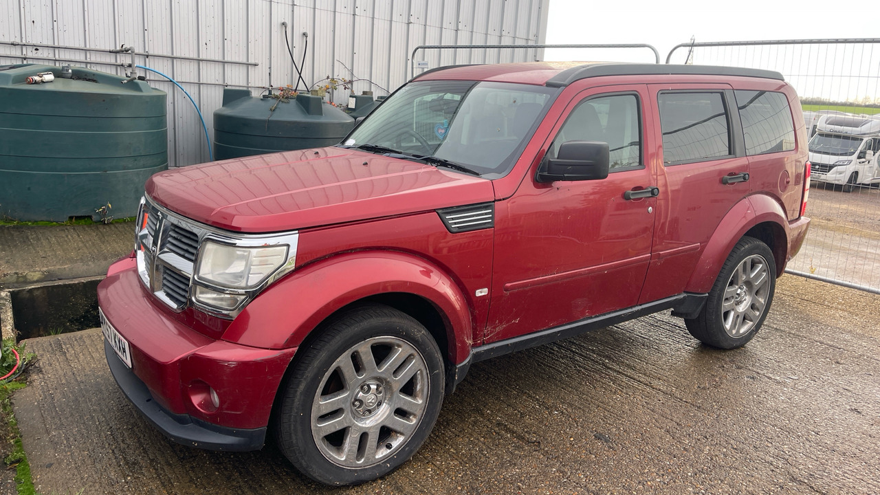 DODGE NITRO SXT - Stasjonsvogn: bilde 3 DODGE NITRO SXT - Stasjonsvogn: bilde 3