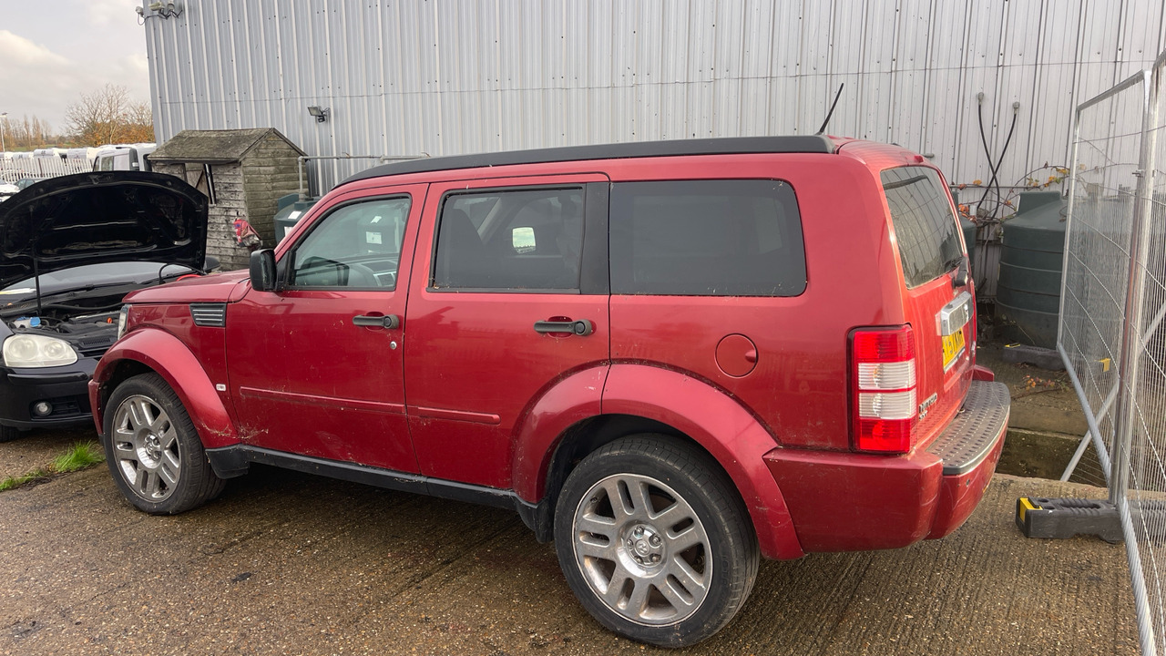 DODGE NITRO SXT - Stasjonsvogn: bilde 4 DODGE NITRO SXT - Stasjonsvogn: bilde 4