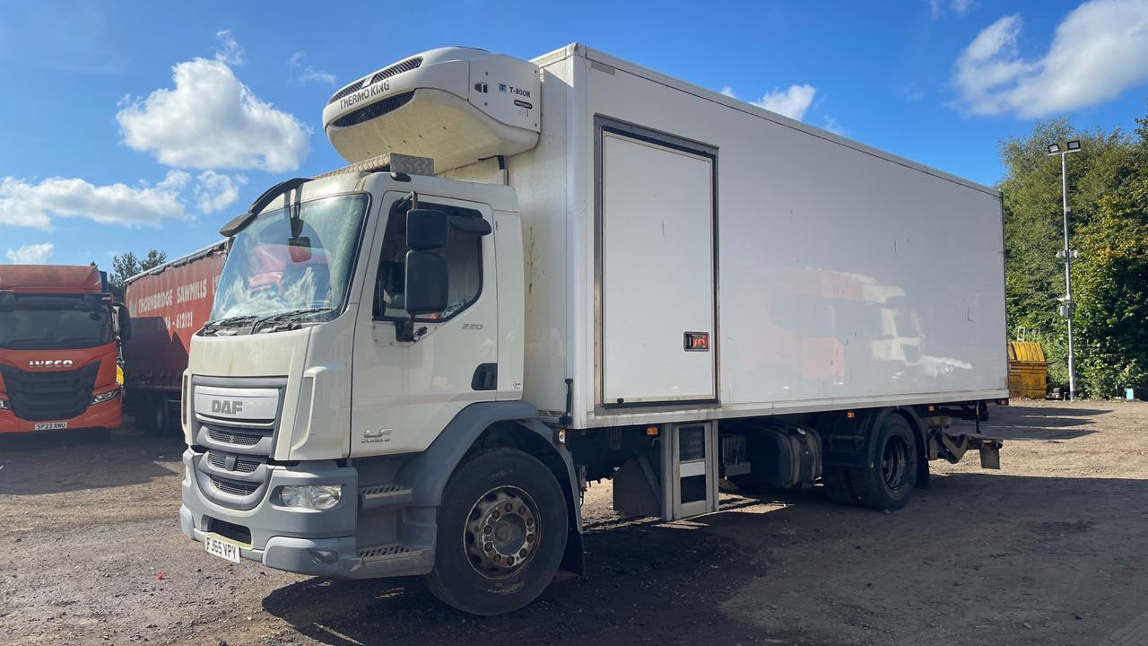 Daf LF 220 - Lastebil med kjøl: bilde 2 Daf LF 220 - Lastebil med kjøl: bilde 2