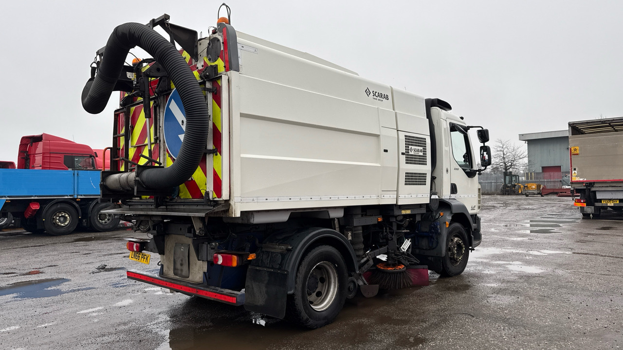 Daf LF 220 - Feiebil: bilde 4 Daf LF 220 - Feiebil: bilde 4