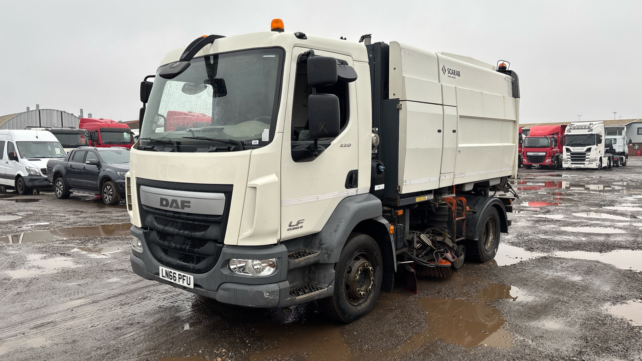 Daf LF 220 - Feiebil: bilde 2 Daf LF 220 - Feiebil: bilde 2