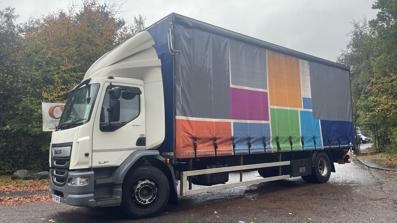 Daf LF 230 - Kapellbil: bilde 2 Daf LF 230 - Kapellbil: bilde 2