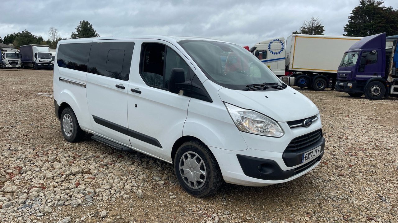 FORD TOURNEO CUSTOM 310 2.0 TDCI 130PS - Minibuss, Persontransport: bilde 1 FORD TOURNEO CUSTOM 310 2.0 TDCI 130PS - Minibuss, Persontransport: bilde 1