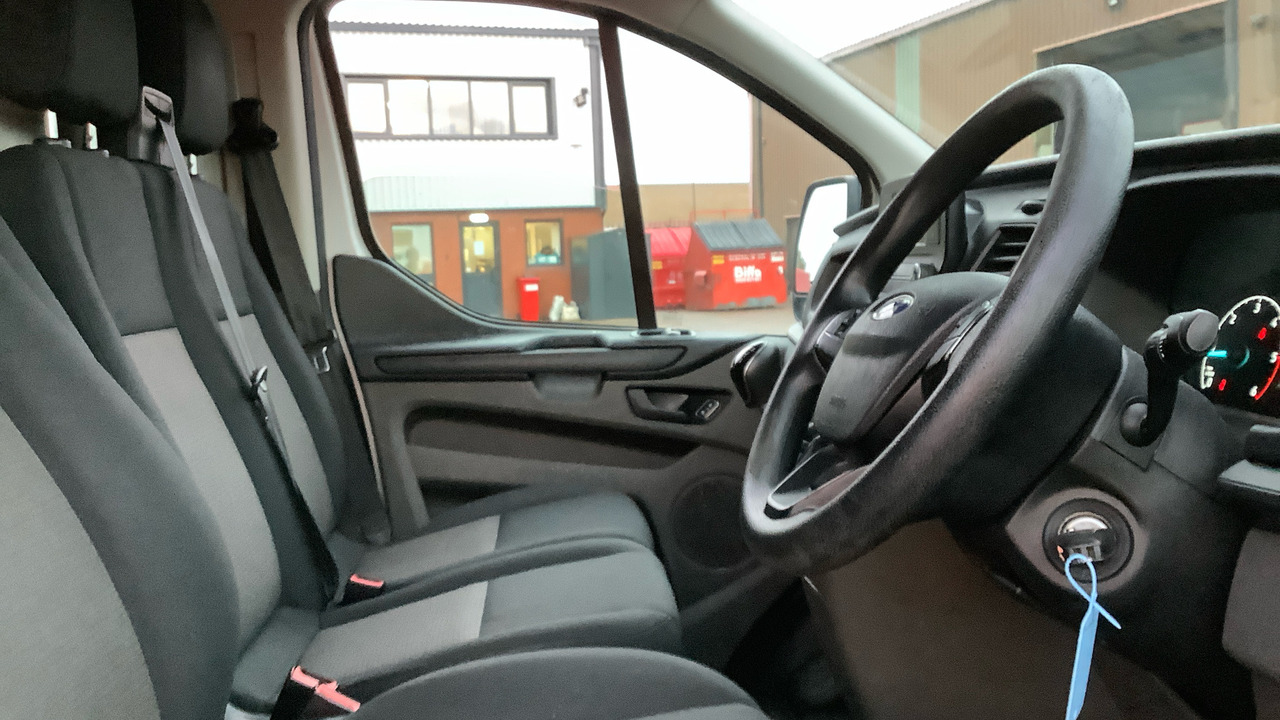 FORD TRANSIT CUSTOM 300 2.0 105ps - Små varebil: bilde 5 FORD TRANSIT CUSTOM 300 2.0 105ps - Små varebil: bilde 5